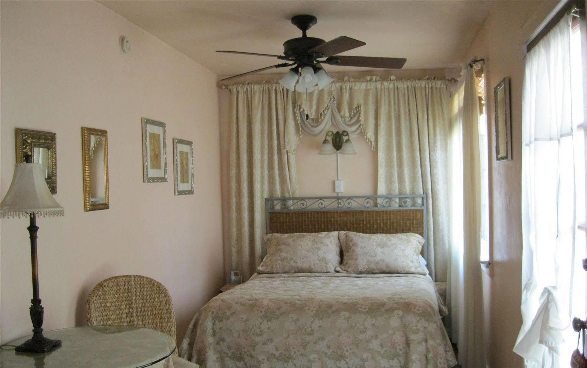 A White Jasmine Inn Santa Barbara Ngoại thất bức ảnh