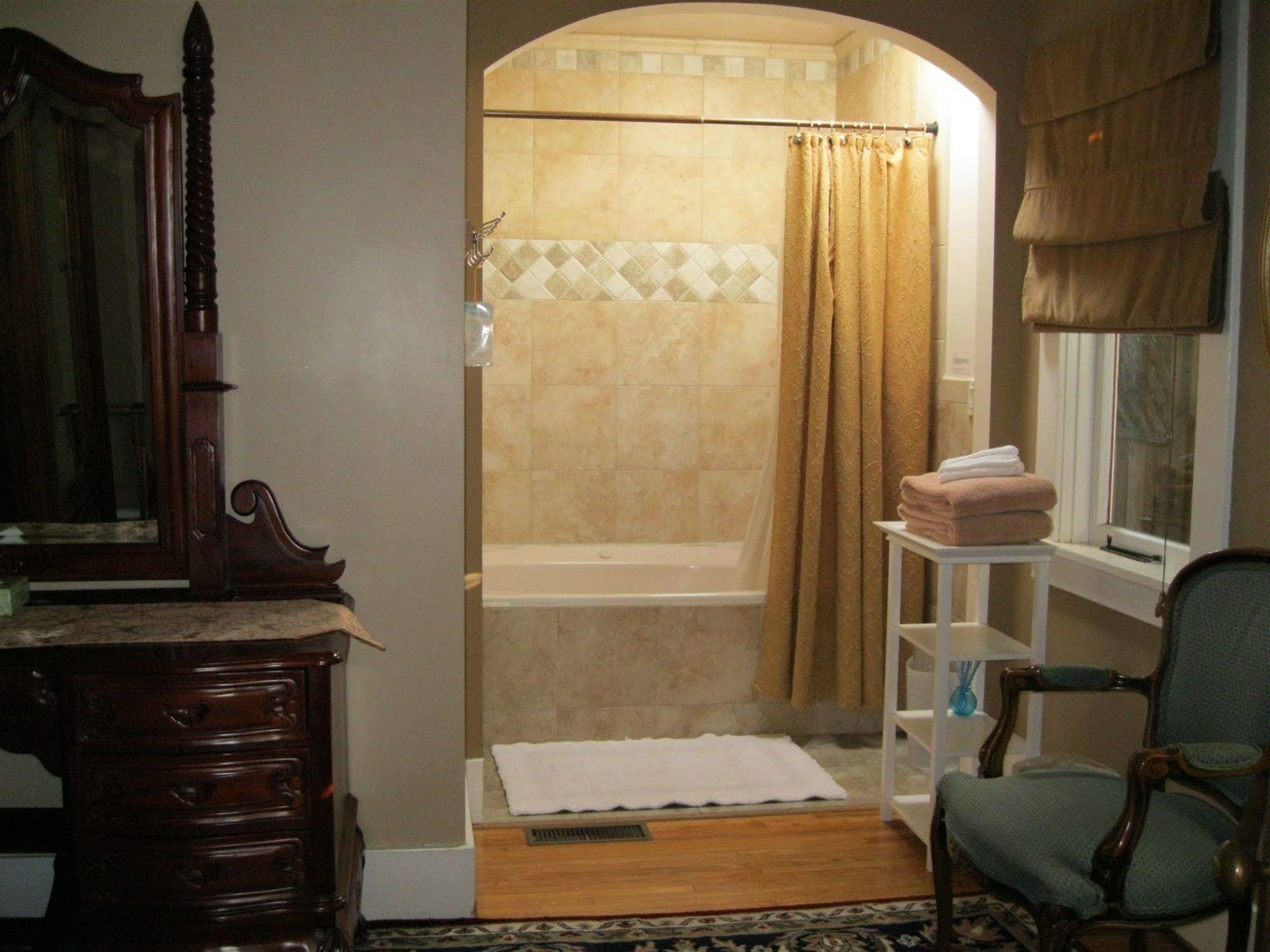 A White Jasmine Inn Santa Barbara Ngoại thất bức ảnh